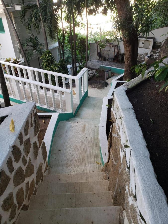 Casa Costa Brava Hotel Acapulco Exterior photo